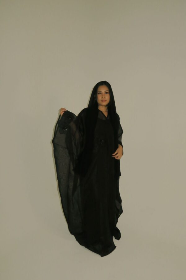 Aloura Black - Image 2